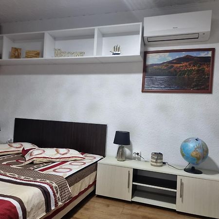 Apartment Ada Kaleh Orşova Buitenkant foto