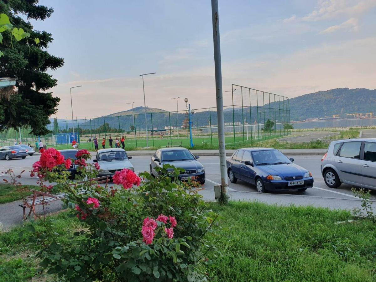 Apartment Ada Kaleh Orşova Buitenkant foto