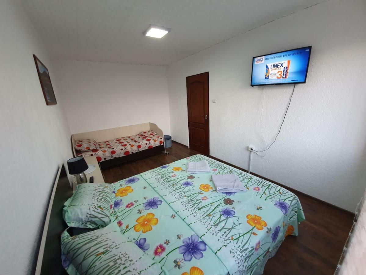 Apartment Ada Kaleh Orşova Buitenkant foto